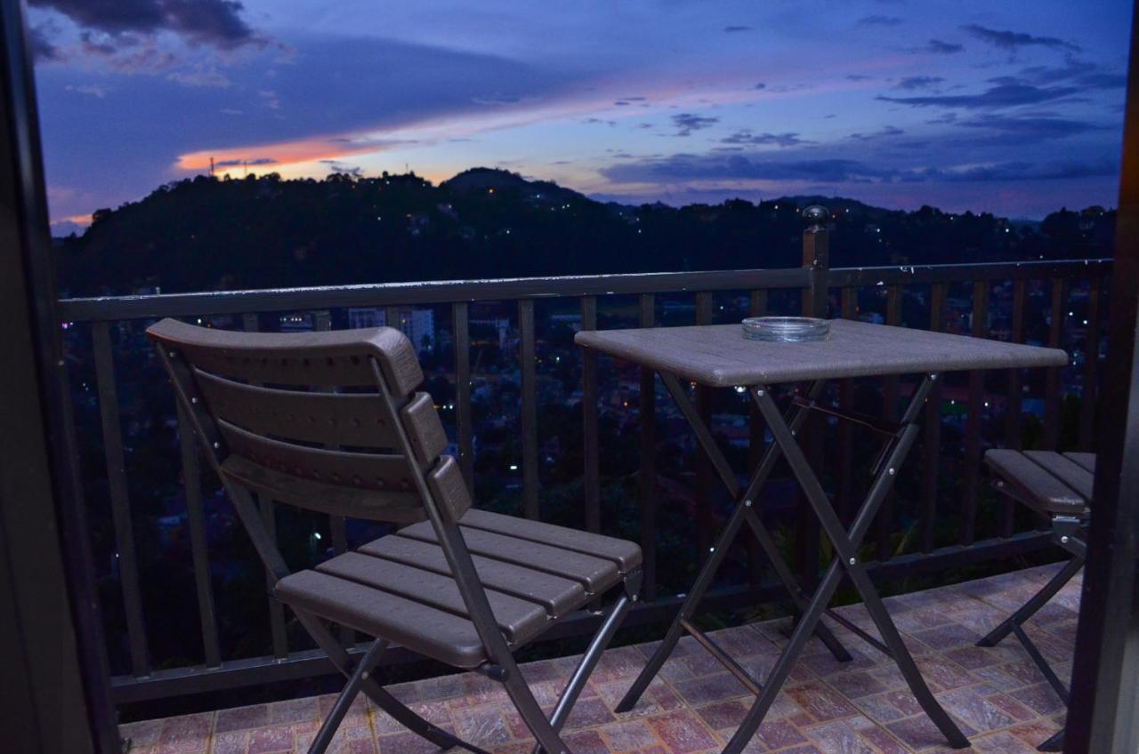 Angel Tower Bed & Breakfast Kandy Eksteriør bilde
